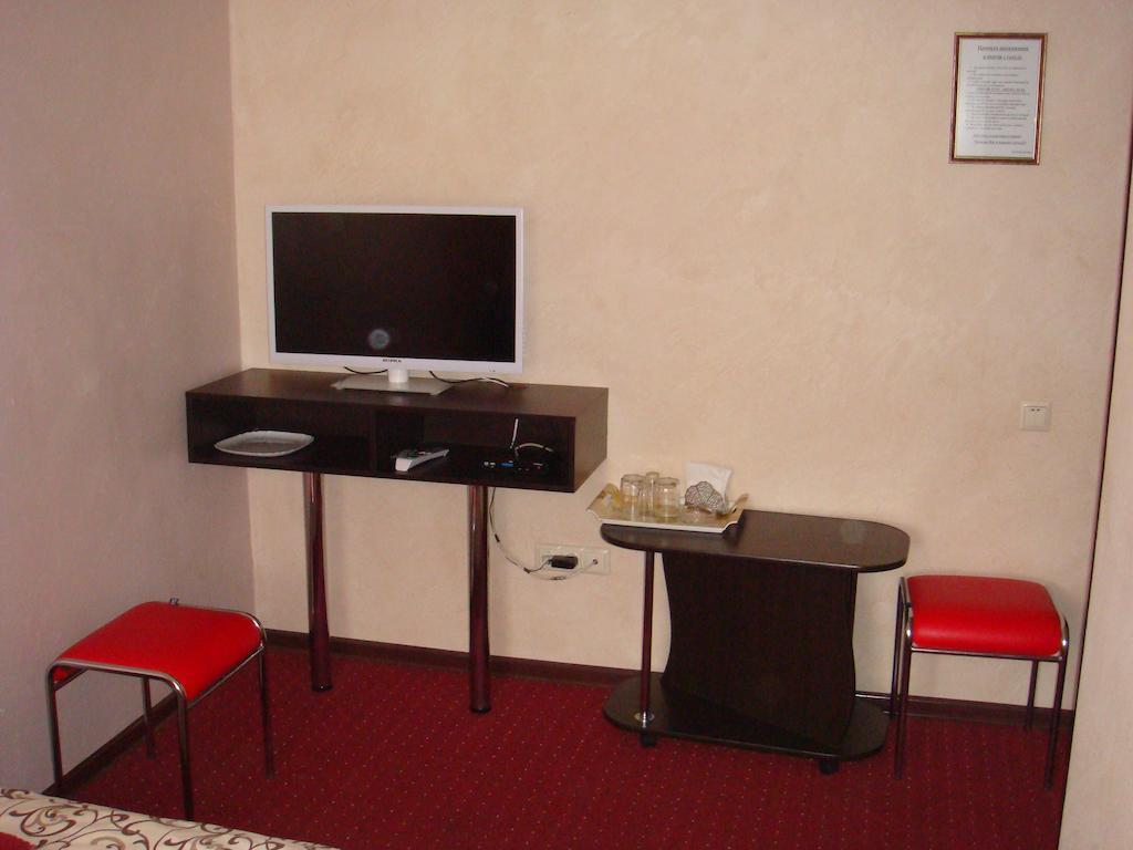 Power House Hotel Lutsk Bilik gambar