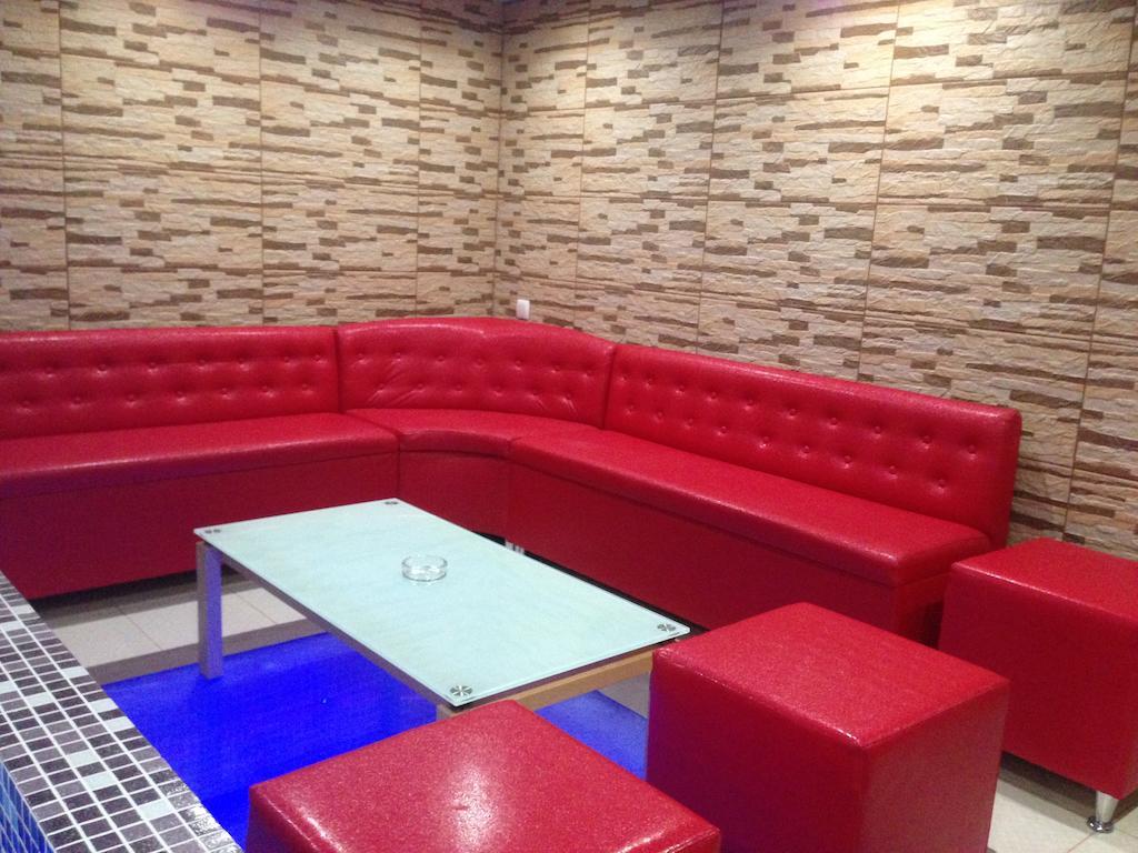 Power House Hotel Lutsk Luaran gambar